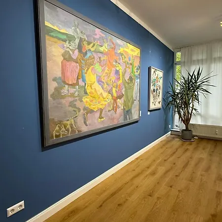 Galerie Palmstroem *